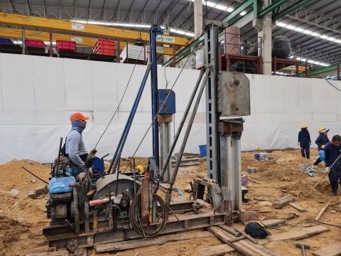 ตอกเสาเข็มไมโครไพล์